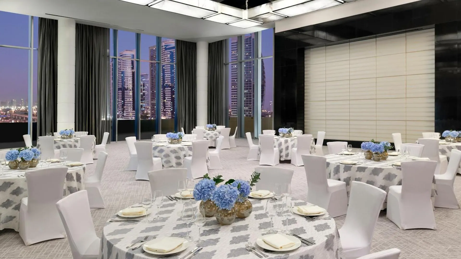 Jw Marriott Hotel Marina Dubai 5*,